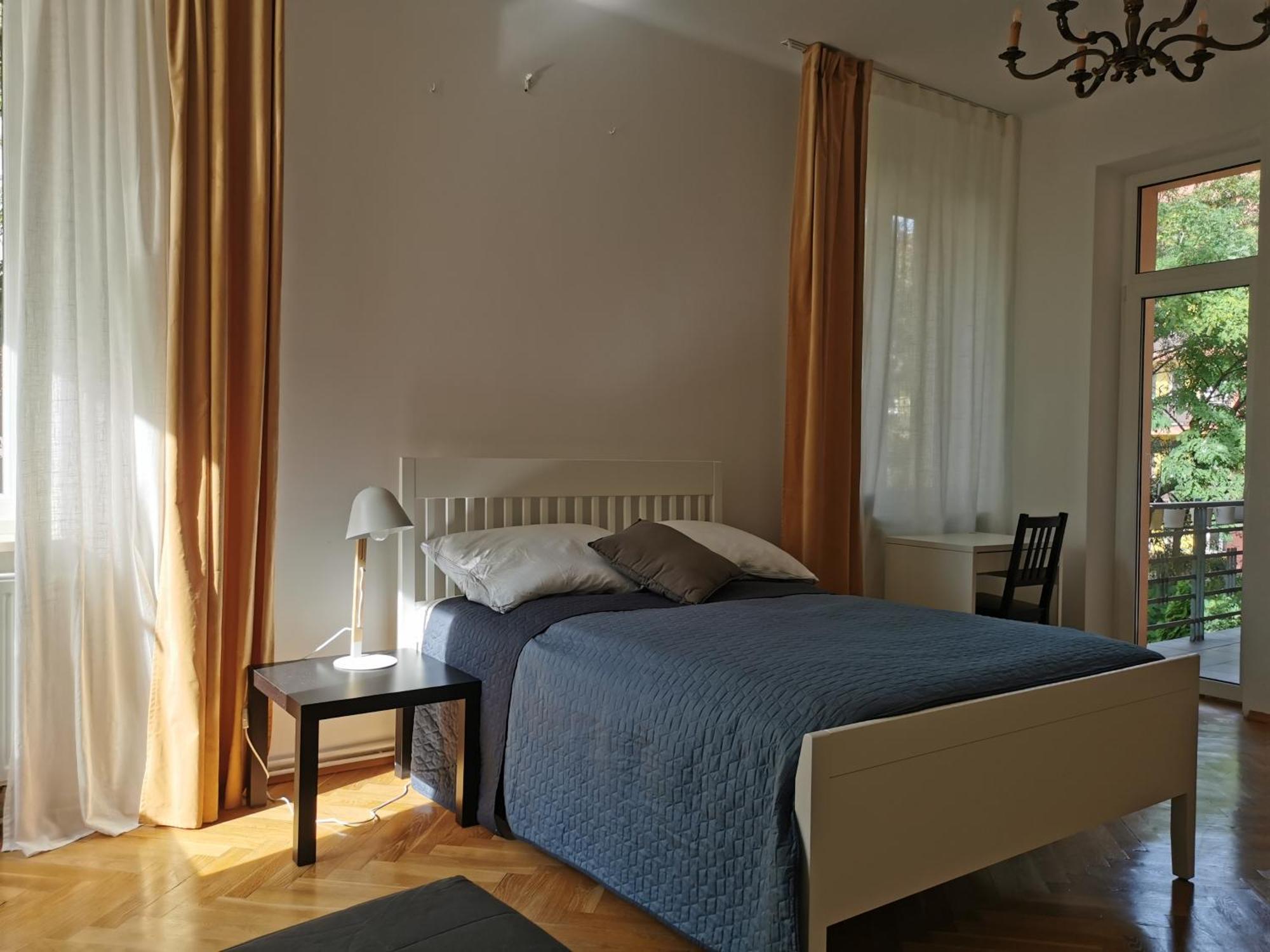 Cozy Spacious Apartment With Balcony Kraków Zewnętrze zdjęcie